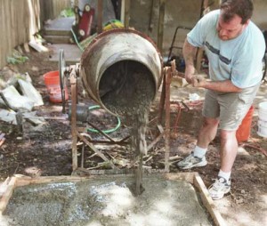 concrete cement mixer pour 300x254 DOE Studying How Concrete Could Absorb Solar Power Better