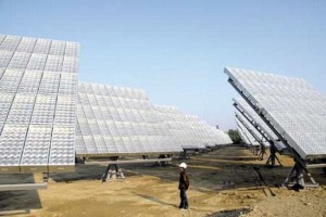 hcpv plant 1 ucveg 69 300x200 Asias Largest High Concentration PV Plant Capable of Producing 100MW in Taiwan