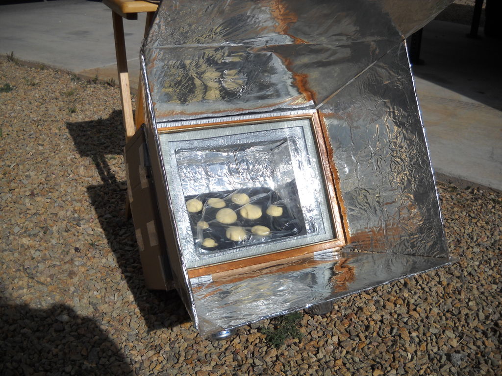 solar oven project Making a diy solar oven for s'mores is a fun summer project for kids you can take it camping on your weekend getaways to the campground. solar oven project Making a diy solar oven for s'mores is a fun summer project for kids you can take it camping on your weekend getaways to the campground.