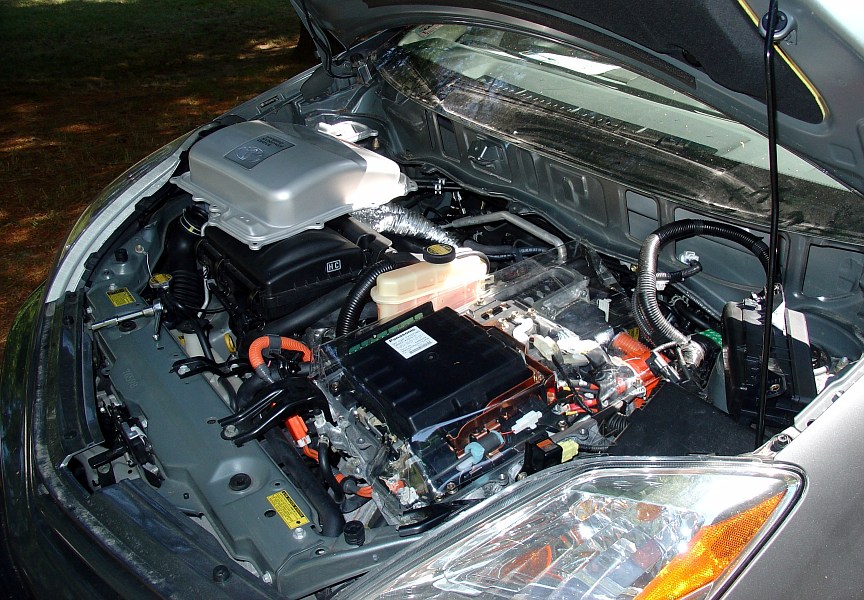 Toyota Undergoing Hybrid Coolant System Repairs on 650,000 Priuses