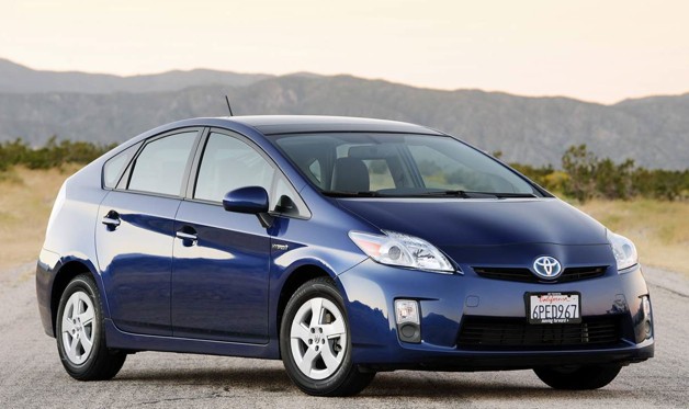 How Hybrid Cars Became Such A Success The Green Optimistic 2017 Toyota Prius Blue 1