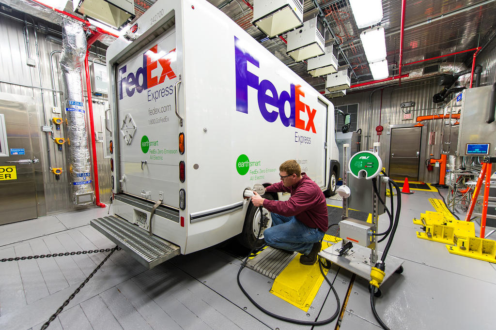FedEx To Double EV Range with Hydrogen Fuel Cell Range Extender