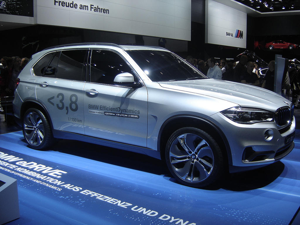 Bmw X5 Edrive 62 Mpg Plug In Hybrid Suv The Green Optimistic Bmw X5 Edrive Over 60 Mpg In A Luxury Suv