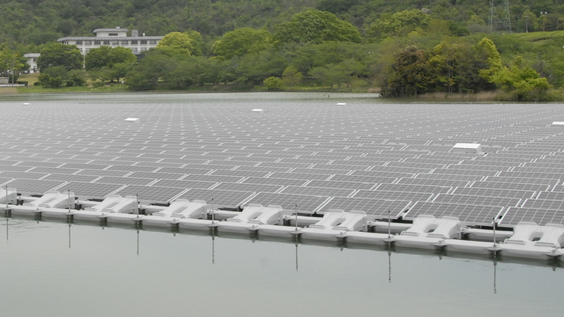 Giant Floating Solar Farm Japan's Newest Energy Source