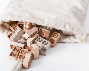 mokurokku-wooden-legos