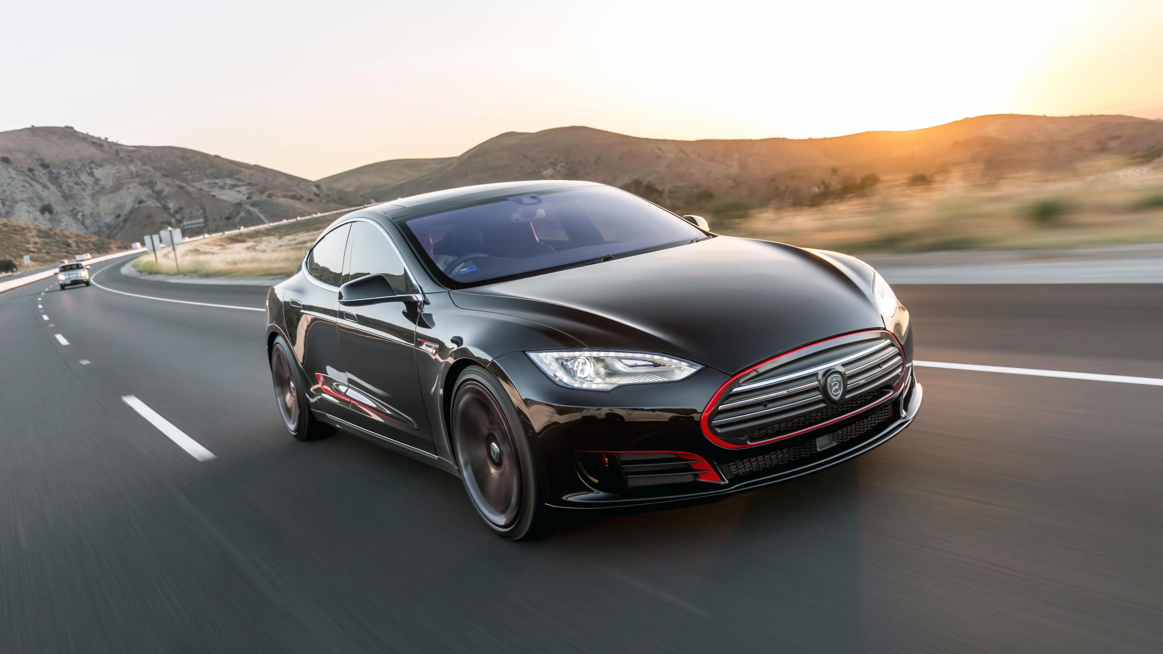 Tesla Fixes The Performance Limitation Due To Overheating
